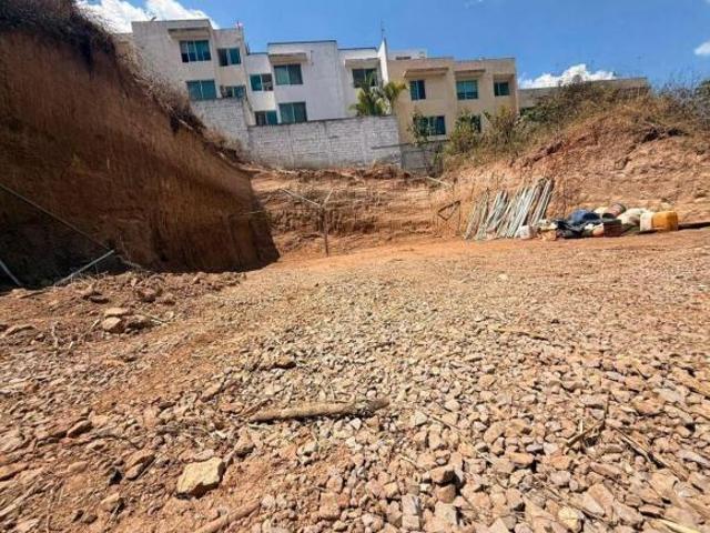 Terreno en venta Montemagno