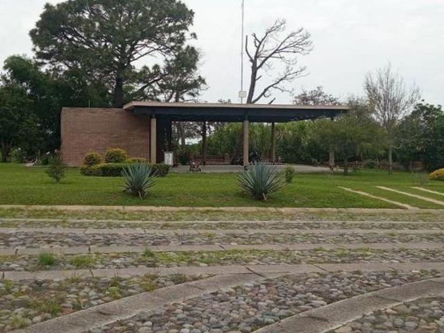 Terreno en venta núm. 18 en Fraccionamiento Tres ríos residencial privado