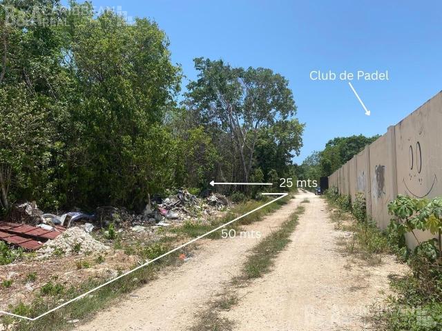 Terreno en venta o renta en Alamos II, Canc?n