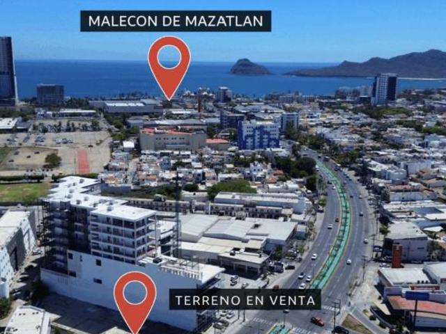 Terreno en venta o renta en Avenida Rafael Buelna en Mazatlán