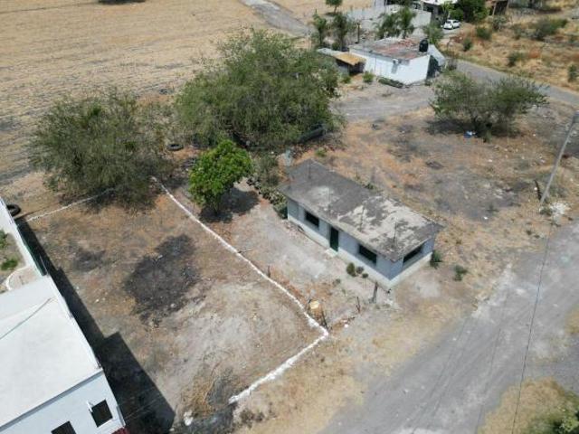 Terreno en venta a 5 minutos de plaza los atrios Cuautla Morelos