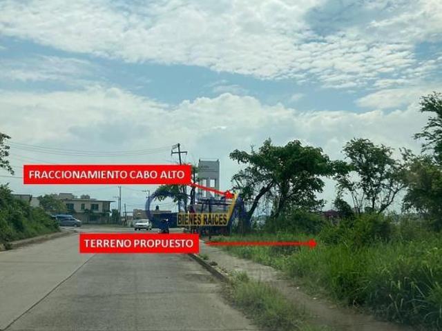 TERRENO EN VENTA A UN LADO DE CABO ROJO Y CABO ALTO