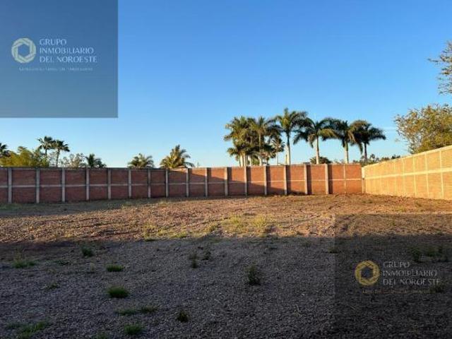 TERRENO en VENTA al norte de Culiacán