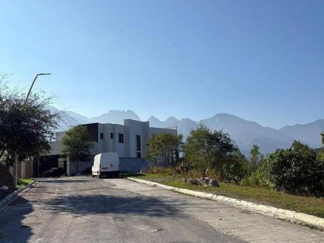 Terreno en venta AL VIENTO RESIDENCIAL CARRETERA NACIONAL