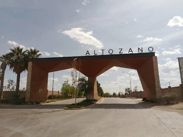 TERRENO EN VENTA ALTOZANO: 300 M2 EXCELENTE OPORTUNIDAD
