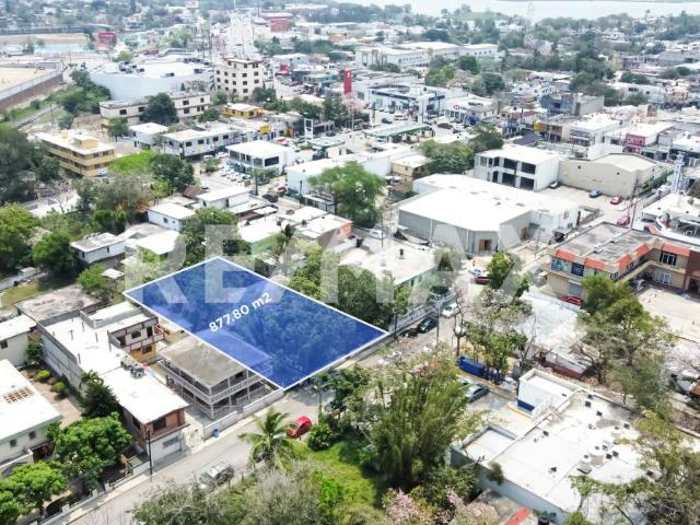 Terreno en venta, Altamira centro