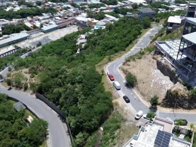 Terreno en Venta Alviento Residencial, Santiago
