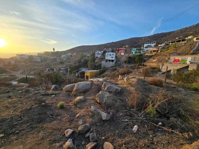 Terreno en Venta ? Balcones de la Presa, Ensenada