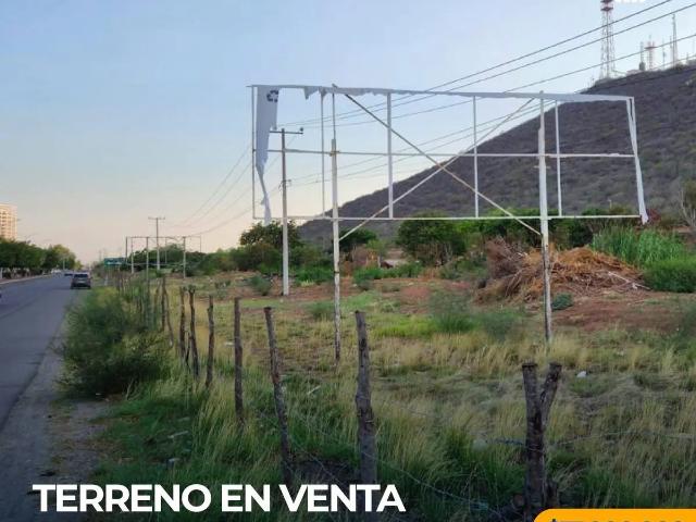 TERRENO EN VENTA BLVD. MACARIO GAXIOLA ENTRADA A LOS MOCHI