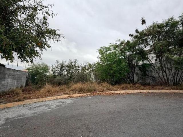 Terreno en Venta, Cumbres del Sol, Privada Salamanca, Monterrey NL