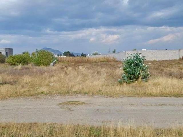 Terreno en venta CACALOMACAN