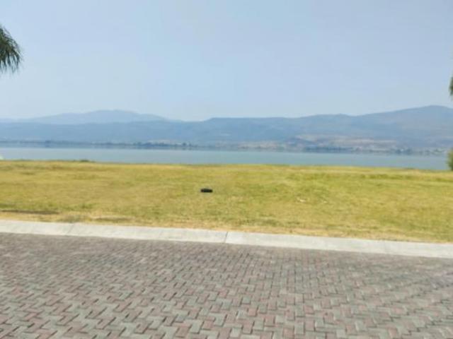 Terreno en Venta Cajitittlan