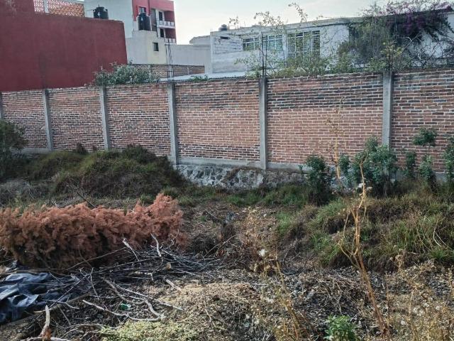 TERRENO EN VENTA CALLE AGUA COLONIA MEDIAS TIERRAS