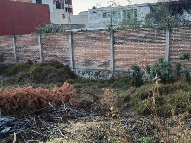 TERRENO EN VENTA CALLE AGUA COLONIA MEDIAS TIERRAS