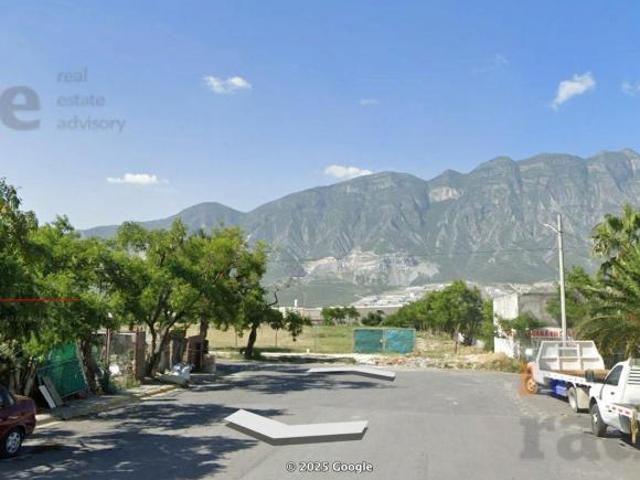 Terreno en VENTA Calle Boreal y Saturno en Santa Catarina