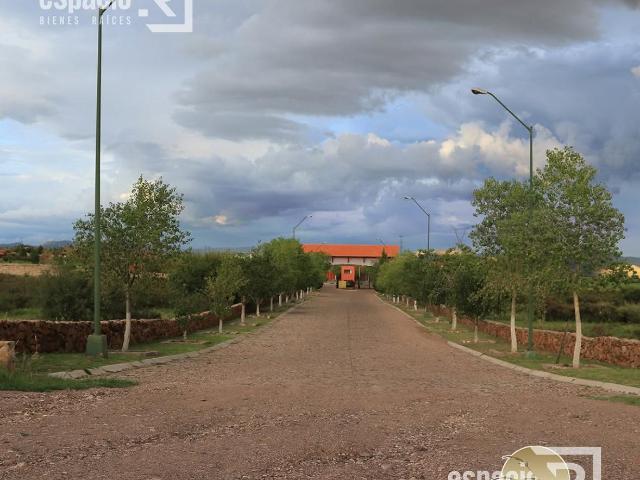 TERRENO EN VENTA CAMPESTRE VALLE DORADO ETAPA 1 SALIDA CUAUHT?MOC