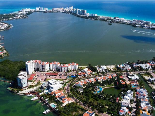 Terreno en venta Canc?n zona hotelera