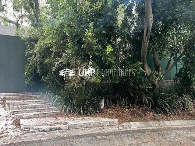 TERRENO EN VENTA CERRADA RIO ESCONDIDO
