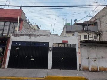 Terreno en Venta cimentado y bardeado en Alvaro Obregon