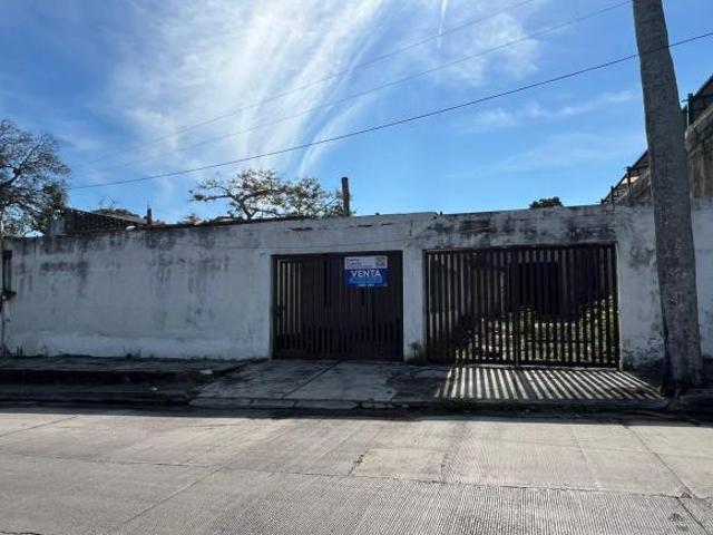 TERRENO EN VENTA COL. ARBOL GRANDE