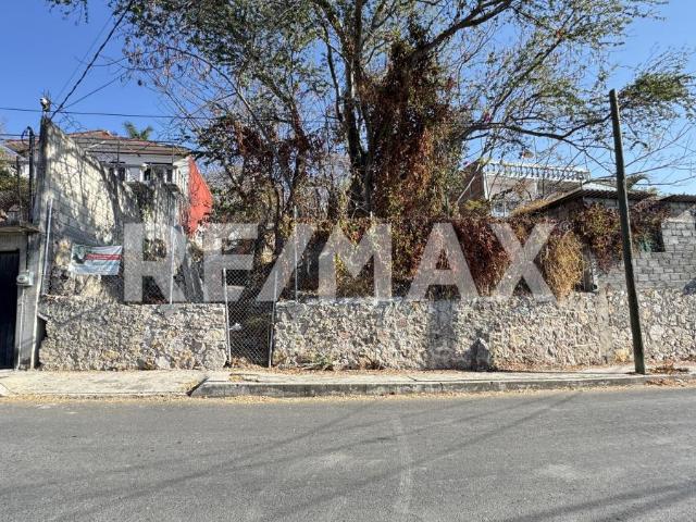 Terreno en venta, Col. Independencia, Jiutepec, Morelos. Clave 6094