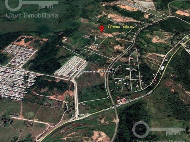 Terreno en Venta Col. Lagos del Paraíso, Cosoleacaque