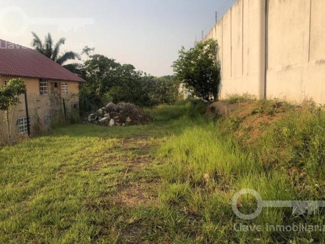 Terreno en Venta Col. Miguel Hidalgo Cosoleacaque