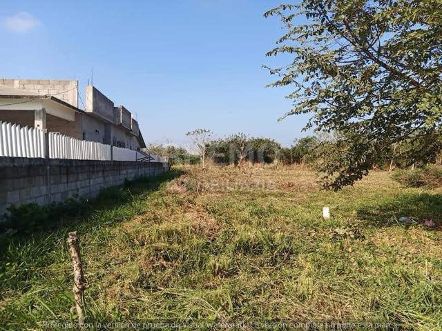 Terreno en Venta Col. Petrolera, Tuxpan, Ver
