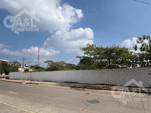 Terreno en venta Colonia Santa Barbara