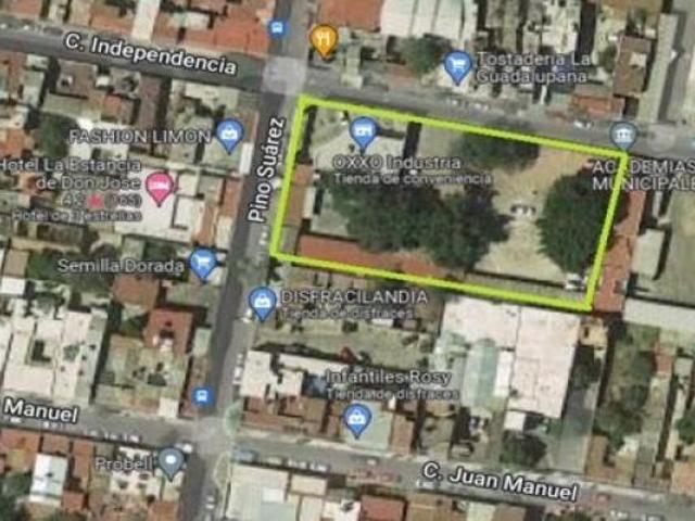 Terreno en Venta Comercial en Esquina Centro Zapopan