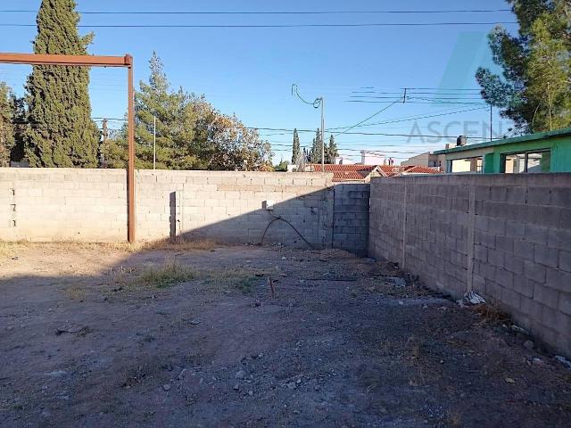 Terreno en Venta con Uso de Suelo Habitacional en Col. Panamericana