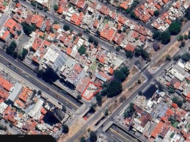 Terreno en venta con uso de suelo o para vertical 11 niveles y 2 de sótano 523.43 m2