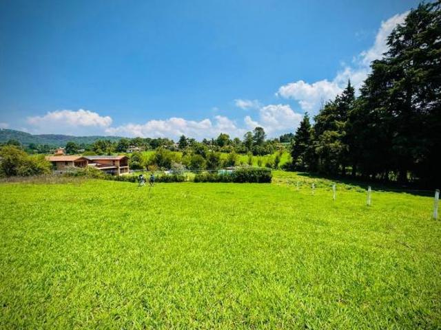 Terreno en venta con vista a las montañas en Valle de Bravo a 10 min Avándaro