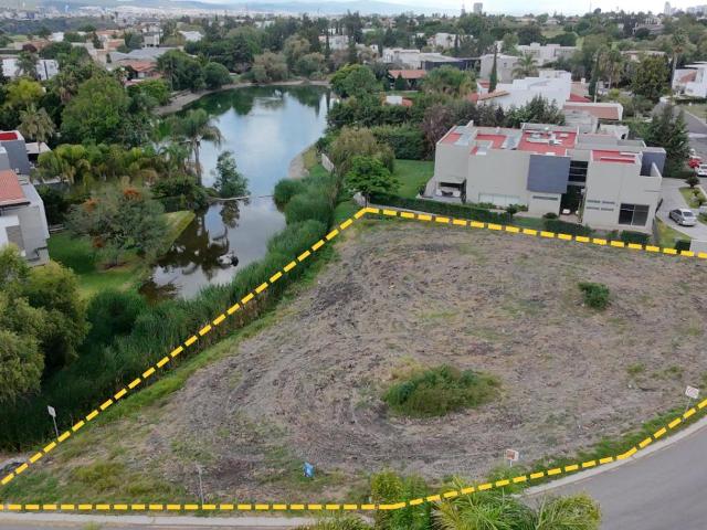 Terreno en venta en El Campanario, Quer?taro