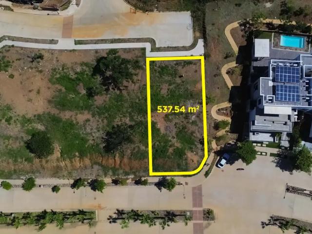 Terreno en venta con vista al mar en el Cielo Residencial