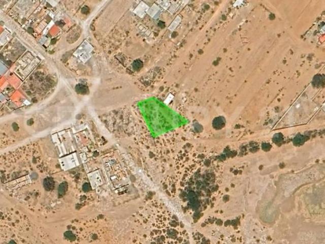 Terreno en Venta con amplio frente en Loma Linda, San Juan del Río, Querétaro
