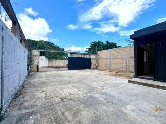 TERRENO EN VENTA CON CONSTRUCCION 313 m2 EN EL EJIDO A UNA CUADRA DE LA JUAREZ PLAYA DEL CARMEN