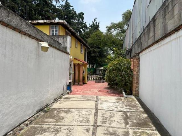 Terreno en Venta con Construcciones Col.Hidalgo Nicolas Romero