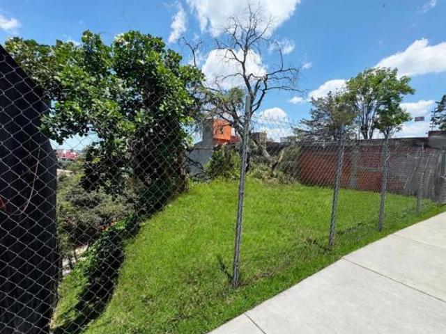 TERRENO EN VENTA CON DOBLE FRENTE UBICADO FRENTE A LA UNIVERSIDAD ANAHUAC