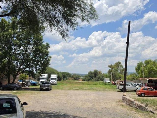 TERRENO EN VENTA CON EXCELENTE UBICACIÓN