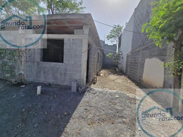 Terreno en venta con obra gris