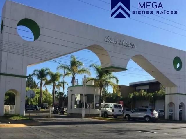 Terreno en Venta + Construcción en Fracc. Colinas del Saltito Durango