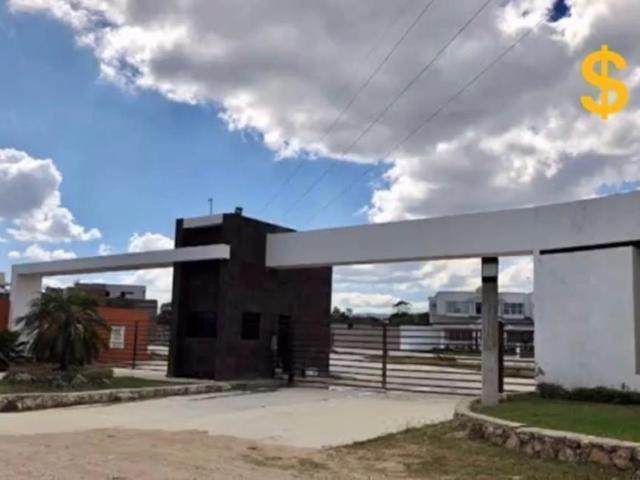 TERRENO EN VENTA COUTRY ROYAL