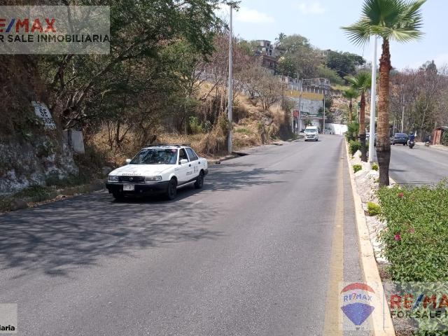 Terreno en Venta de terreno en la Carretera Federal M?xico Acapulco, Temixco, Morelos?Clave 5528