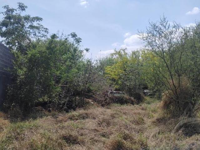 Terreno en venta de 1618 metros con bodega de 250 metros
