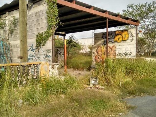 Terreno en venta de 11752 metros comercial e industrial Guadalupe Nuevo León