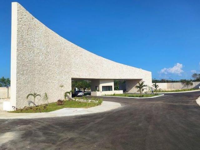 Terreno en venta de 290m² esquina en Privada Albatros, Chicxulub Puerto Progreso