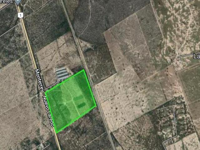 Terreno en venta de 20 hectareas Industrial con Ff.cc Salinas Victoria Nuevo León