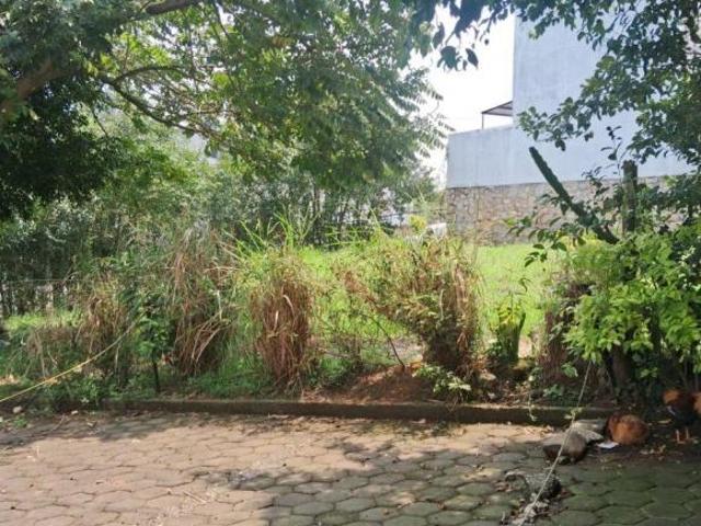 Terreno en venta de 303 m2 en Fraccionamiento Los Arcos