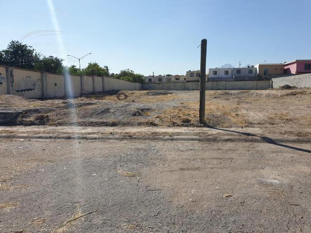 Terreno en Venta de 3040 metros comercial Santo Domingo San Nicol?s de los Garza
